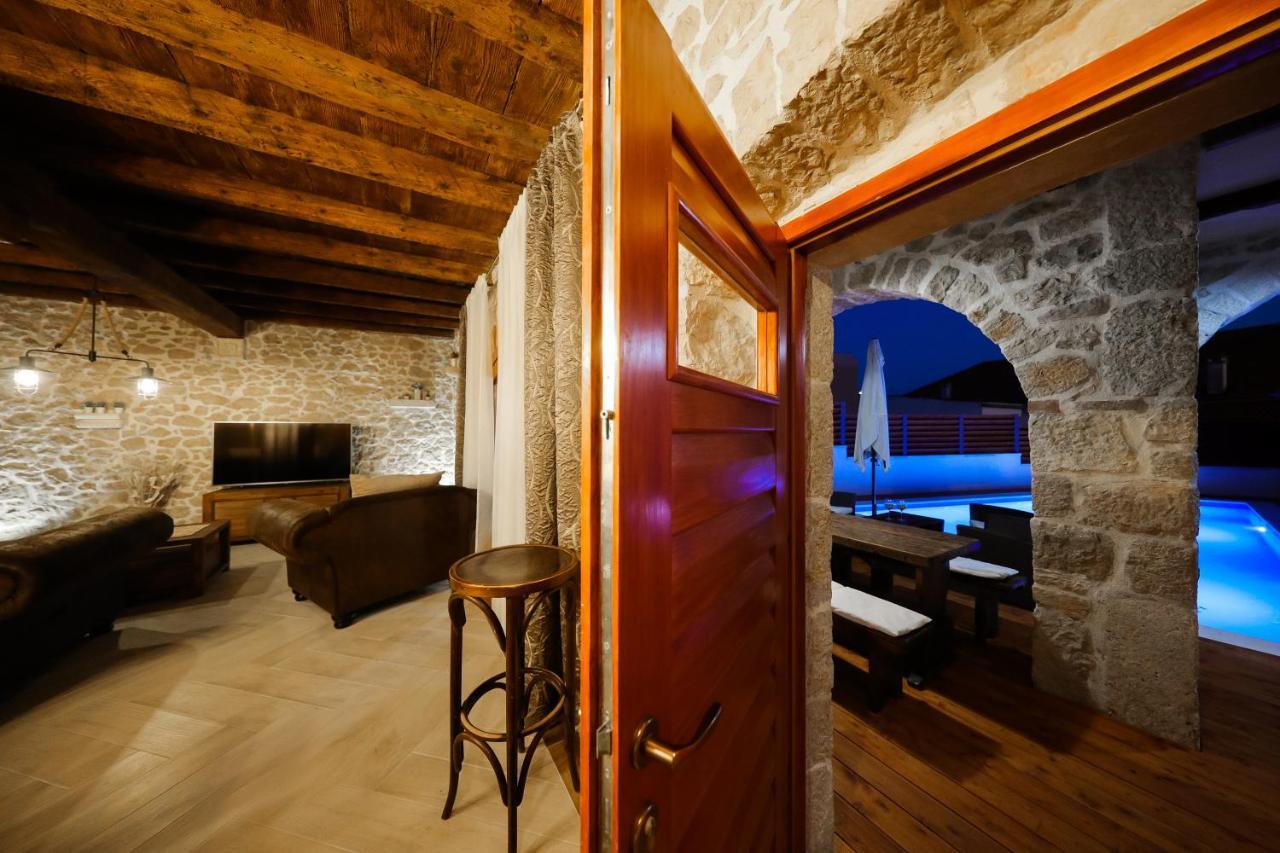 Holiday Home Mare Petrčane Exterior foto